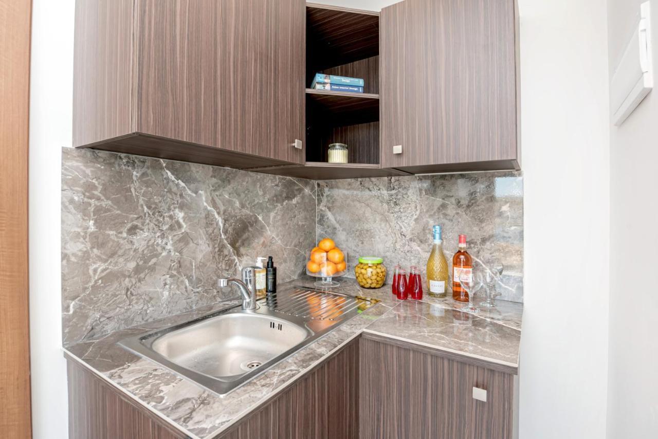 Harbour Lights Seafront Penthouse, With Large Terrace With Stunning Panoramic Sea Views - By Getawaysmalta St. Paul's Bay