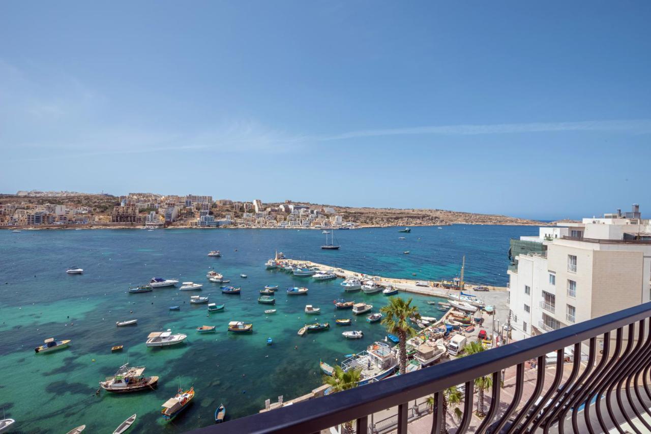 Harbour Lights: Seafront Penthouse With Panoramic Terrace
