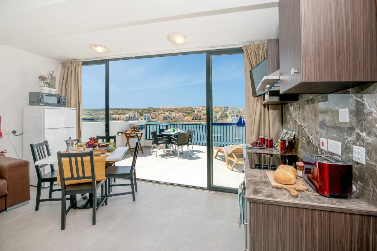 Harbour Lights: Seafront Penthouse With Panoramic Terrace * St. Paul's Bay